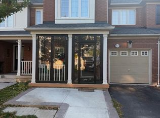 936 Hasselfeldt Hts, Milton, ON L9T0M5