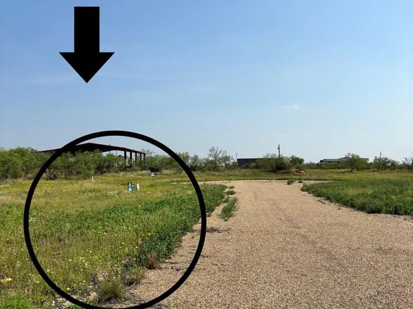 43 Emry Cir, Justiceburg, TX 79330