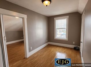 81 Ash St APT 3, Manchester, NH 03104