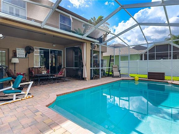 5th image of 27728 Sky Lake Cir
