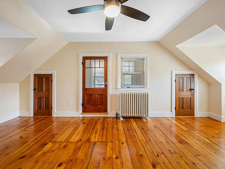 61 Cedar St — Photo 48