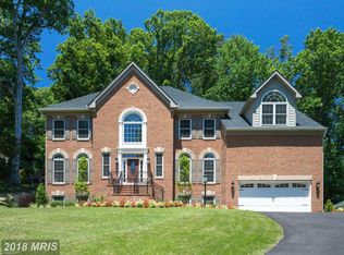 6526 Dearborn Dr, Falls Church, VA 22044