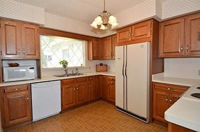 5th image of 26117 Lake Dr
