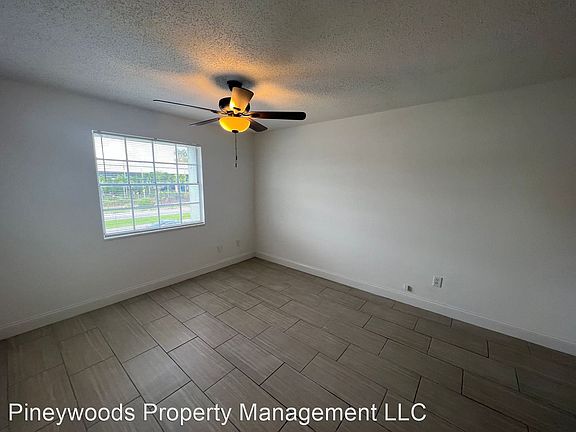 4th image of 3212 W Kennedy Blvd #11547451