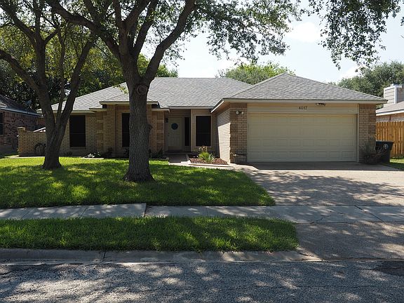 3rd image of 4017 Nichols Dr