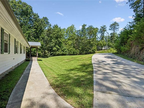 5th image of 6113 Grant Ford Rd