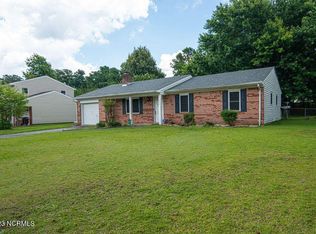 213 White Oak Blvd, Jacksonville, NC 28546