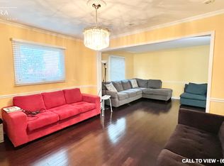 1512 Terracotta Ct #1, Pickering, ON L1X2M8