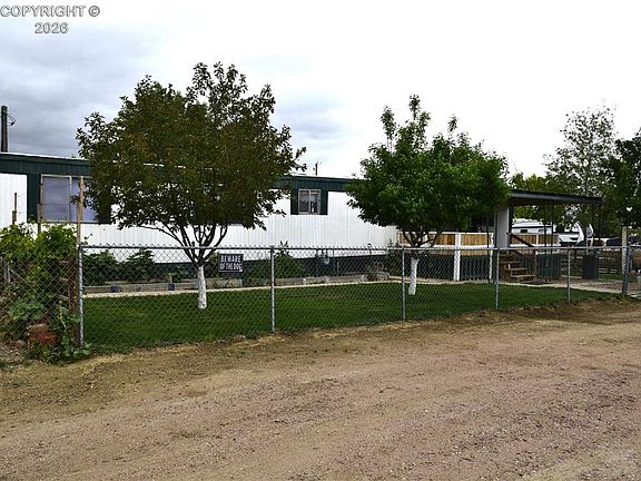 2nd image of 32 Pine St