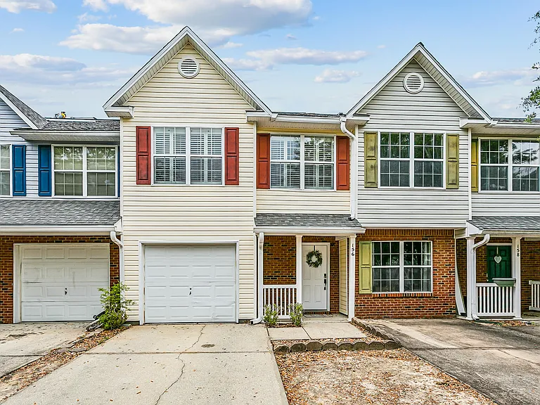 156 Swaying Pine Ct — Photo 31