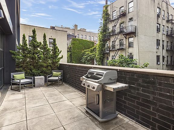 4th image of 250 Bowery APT 3C