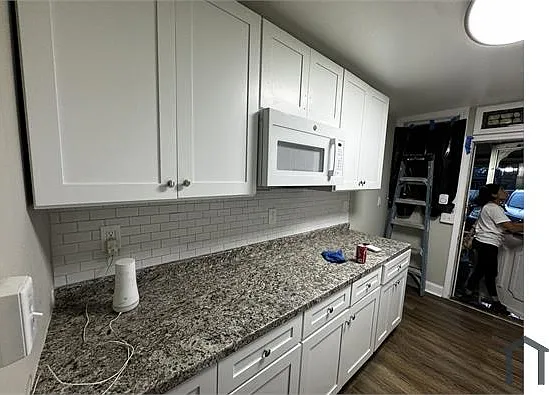 308 Drew St — Photo 2
