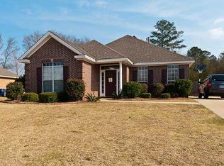 1325 Kingston Oaks Dr, Prattville, AL 36067