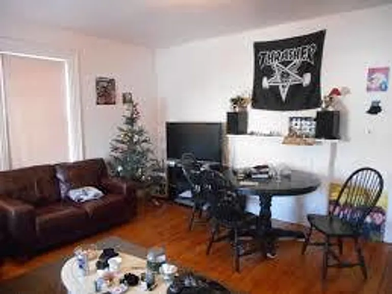 16 Pratt St #16 — Photo 9