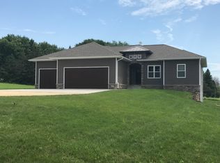 105 Timmerman Dr, Denver, IA 50622