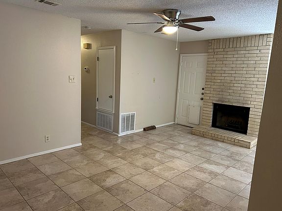 3rd image of 2604 Aftonshire Way