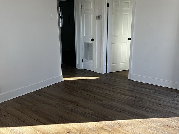 4th image of 2815 Torbett St #A