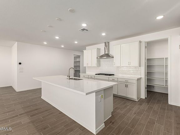 3rd image of 2370 E Dolcetto Drive