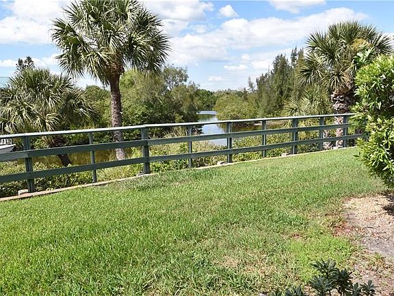 4th image of 841 Waterside Dr Unit 103