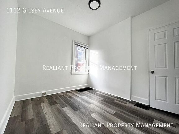 3rd image of 1112 Gilsey Ave