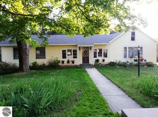 8676 Mockerman Rd, Fife Lake, MI 49633