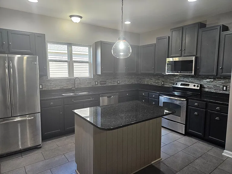 210 Long Pond Dr — Photo 8