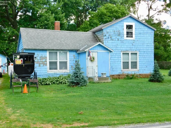 4086 New State Rd, Willard, OH 44890