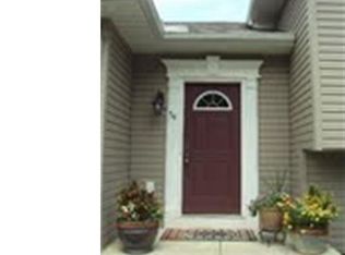 54 E Hiawatha Dr, Powell, OH 43065