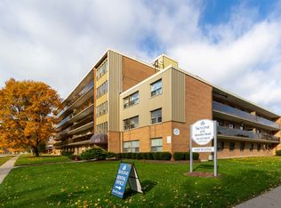 620 Berkshire Rd, Sarnia, ON N7V1Y8