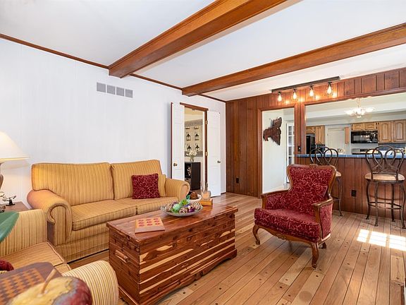 3rd image of 11332 Ironwood Ct