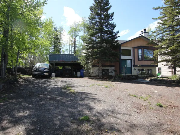 164 Bergeron Dr, Tumbler Ridge, BC V0C 2W0