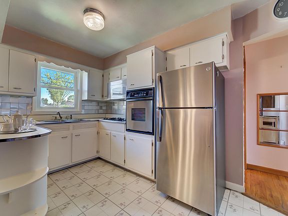 2nd image of 204 Plainfield Ave