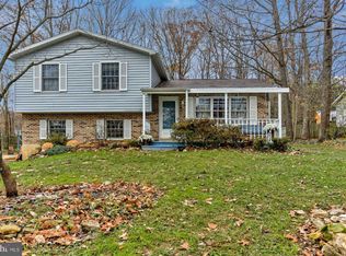 414 Little John Dr, Dillsburg, PA 17019