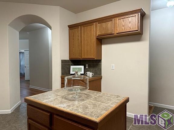 4th image of 37075 Oak Haven Dr