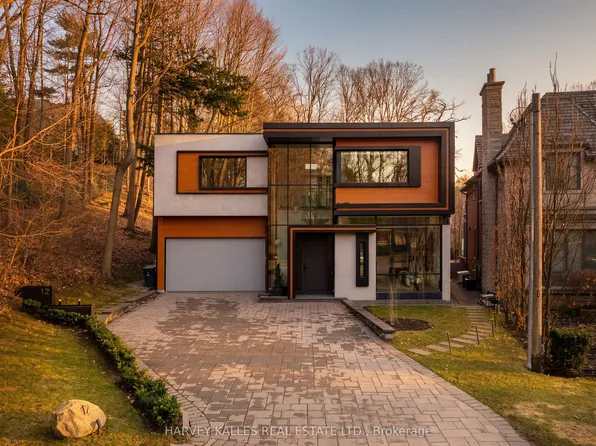 12 Winton Rd, Toronto, ON M4N 3E3