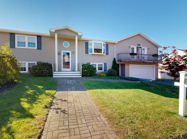 539 Norman St, Fall River, MA 02721