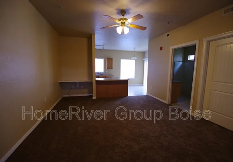 10183 W Rifleman Ln #102 — Photo 5