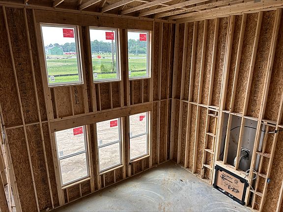 2nd image of 6032 Sand Mill Dr
