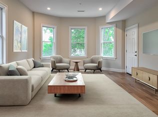 113 Arnold St #1, Providence, RI 02906