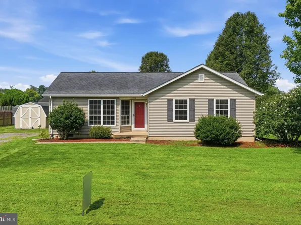 11258 Edgewood Dr, Bealeton, VA 22712
