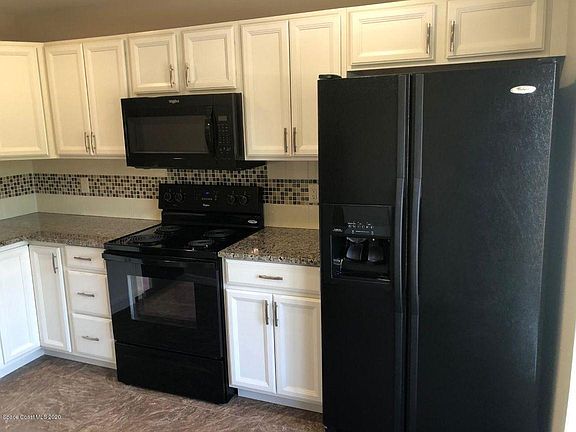 4th image of 1515 Huntington Ln APT 624