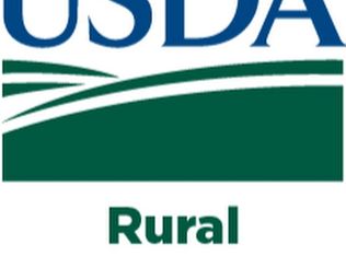 100 Lynwood Dr #101, Salem, IL 62881