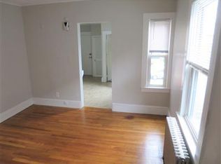 228 Banks St #8, Cambridge, MA 02138