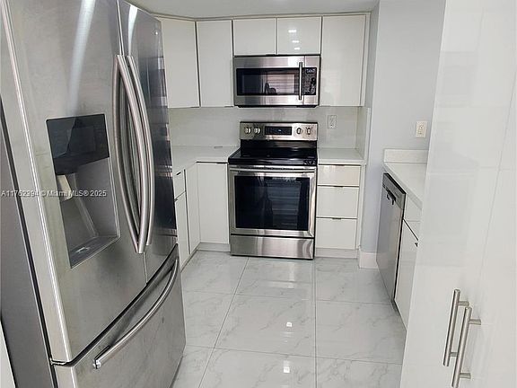 2nd image of 8550 NW 3rd Ln #305