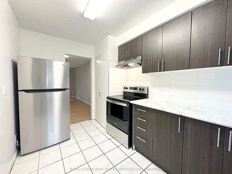63 Havenbrook Blvd #Townhouse 4 — Photo 5