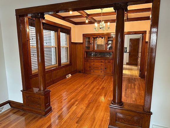 2nd image of 2125 W Agatite Ave #1