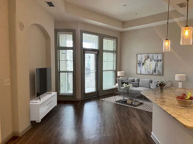Ten45 Suwanee — Photo 27