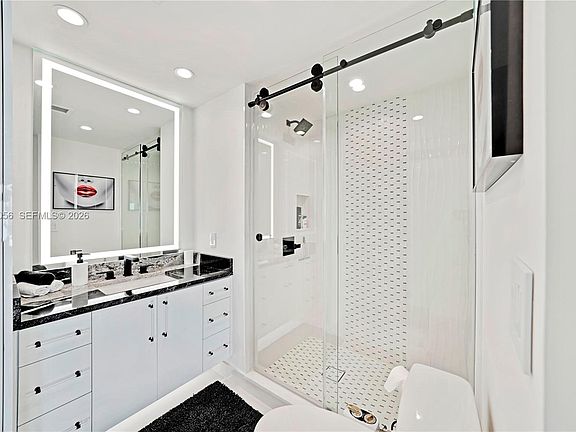 4th image of 4020 Galt Ocean Dr APT 1801