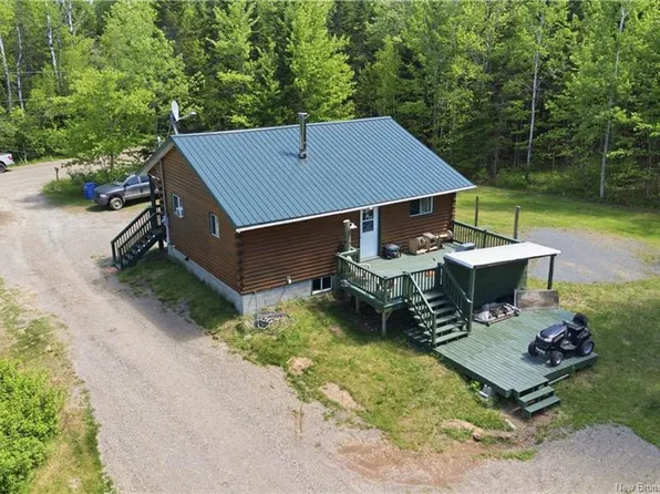 29 Nichols Rd, Saint Marys, NB E6C 1Z2