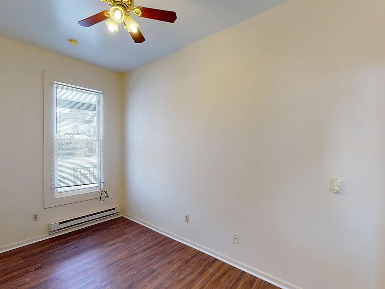 2215 Washington Ave #2 — Photo 7